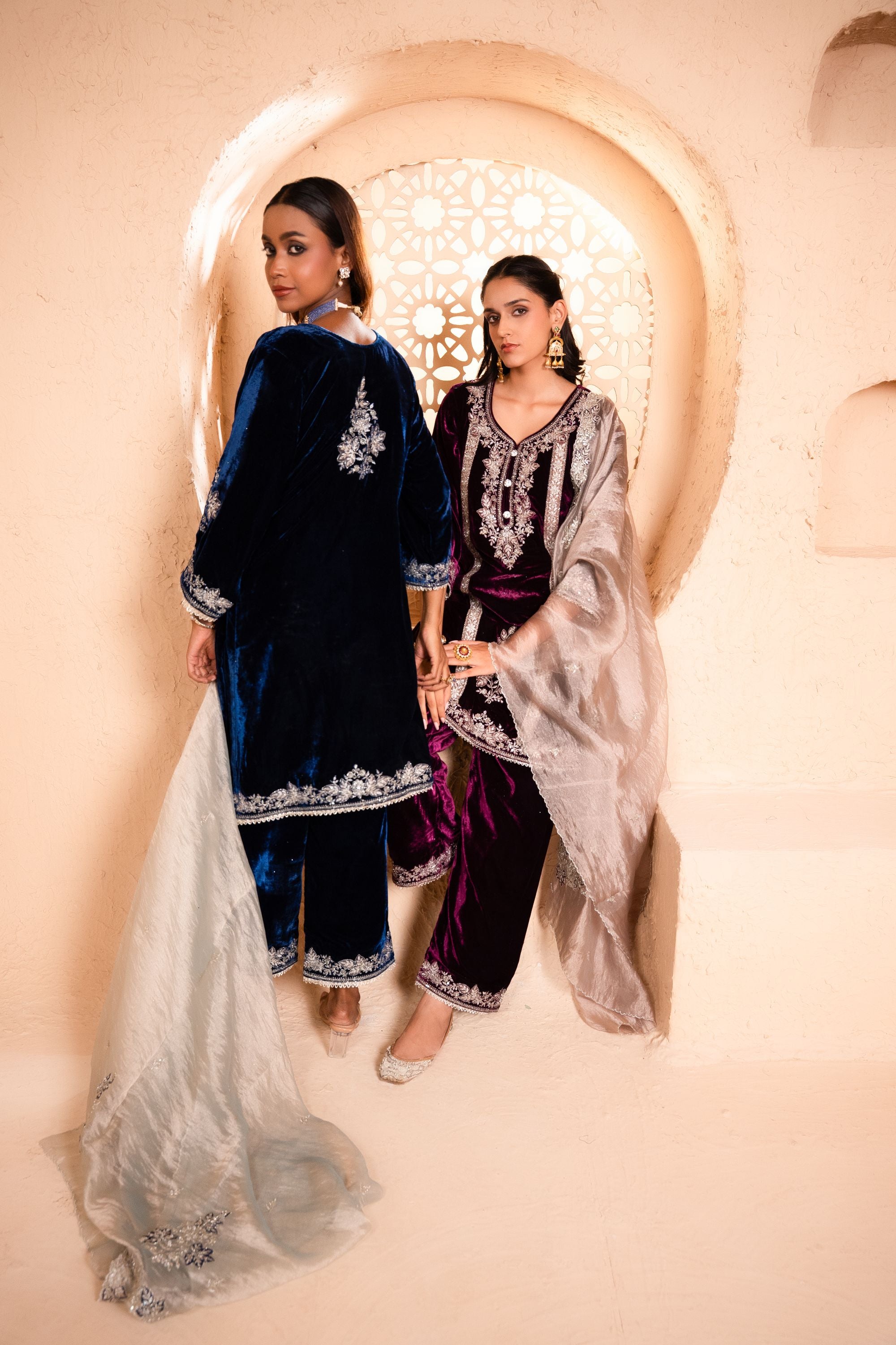Zariya Silk Velvet Embroidered Navy Blue A-Line Suit Set