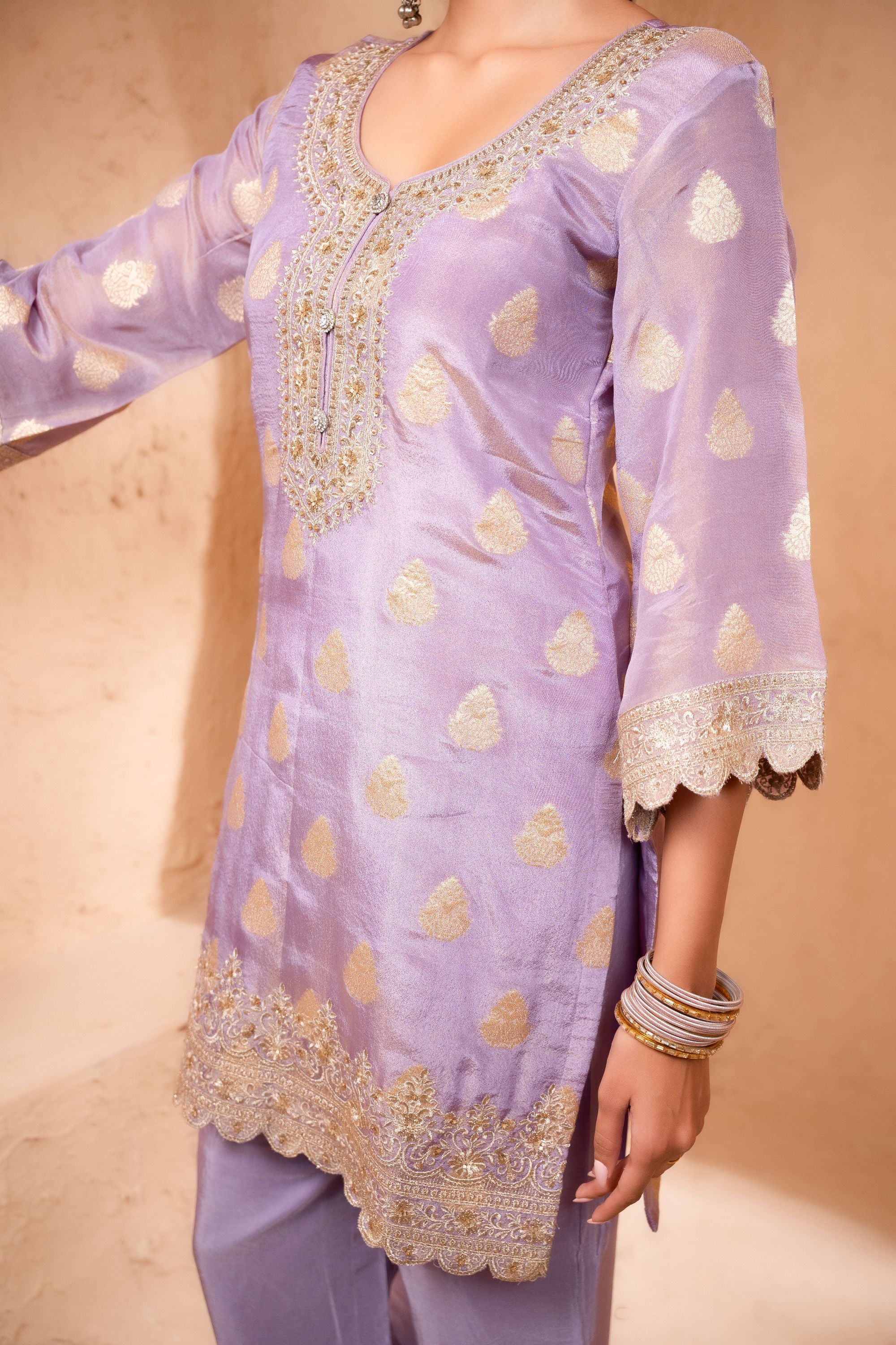 Isvan Tissue Embroidered Lavender A-Line Suit Set