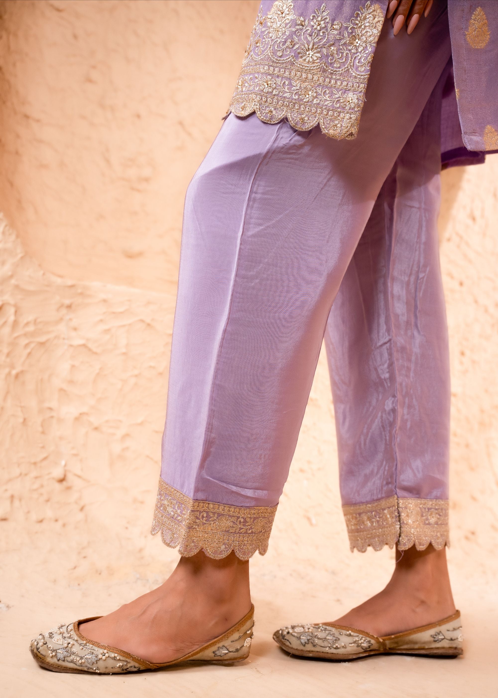 Isvan Tissue Embroidered Lavender A-Line Suit Set